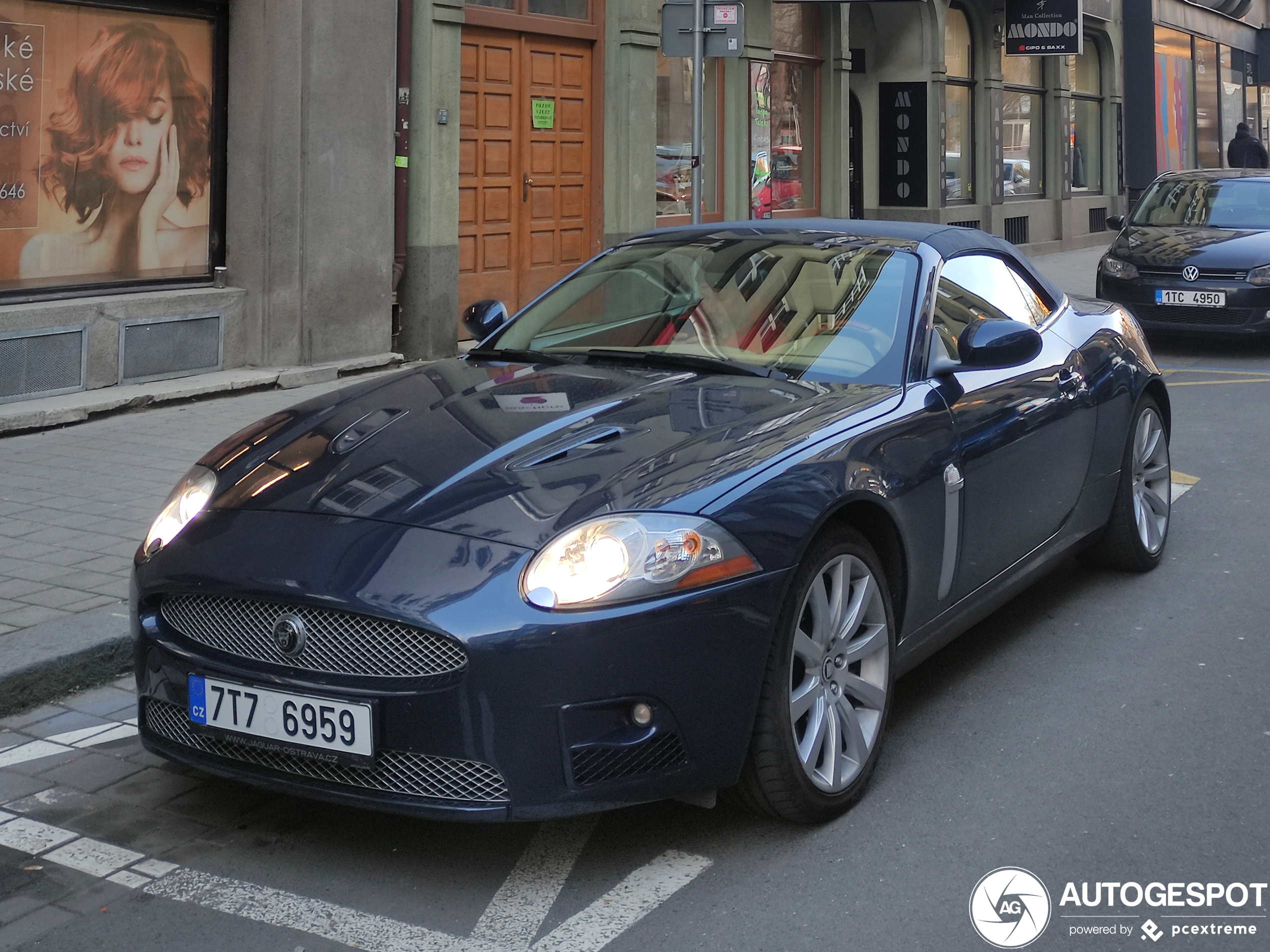 Jaguar XKR Convertible 2006