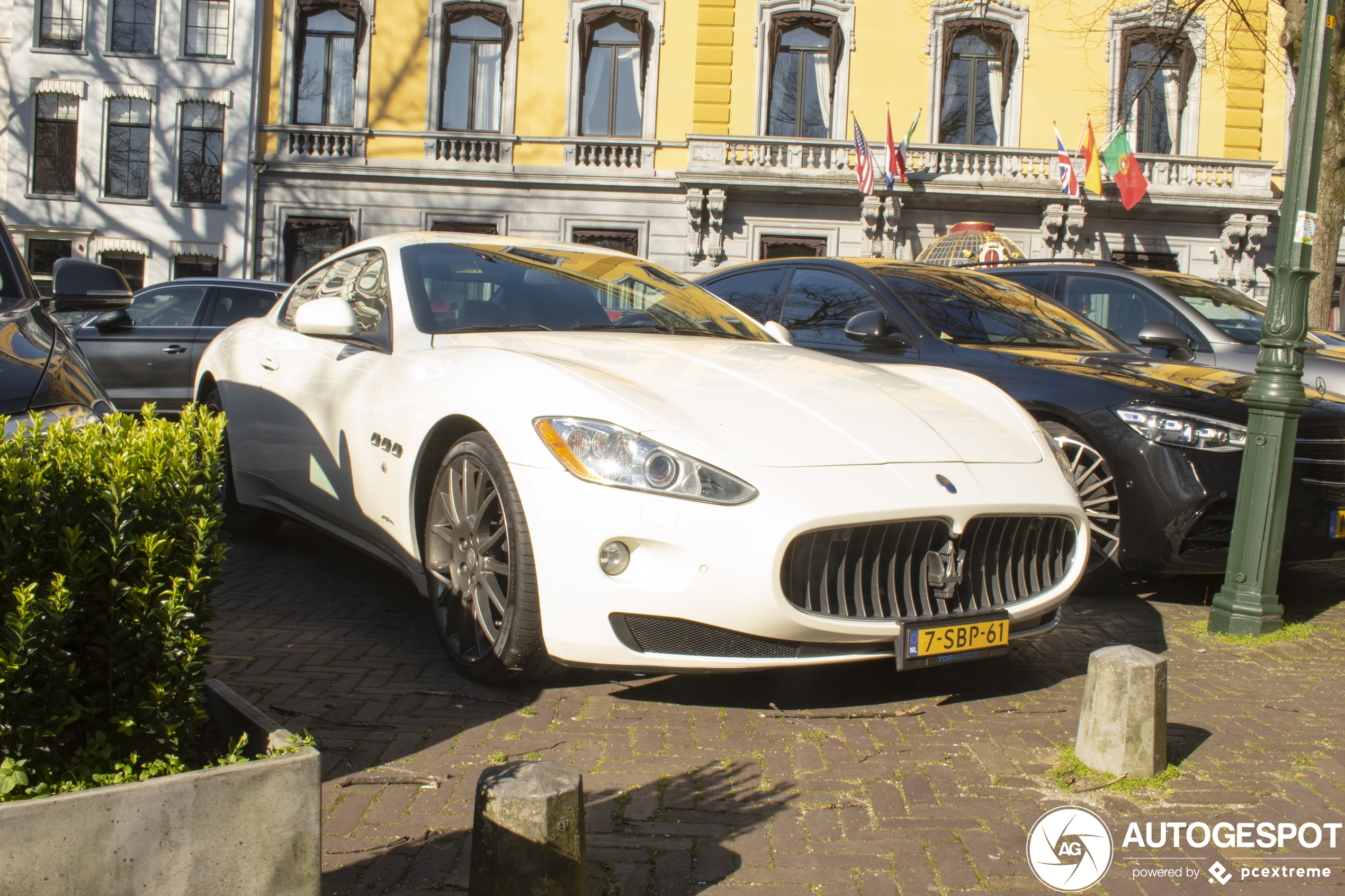 Maserati GranTurismo S Automatic