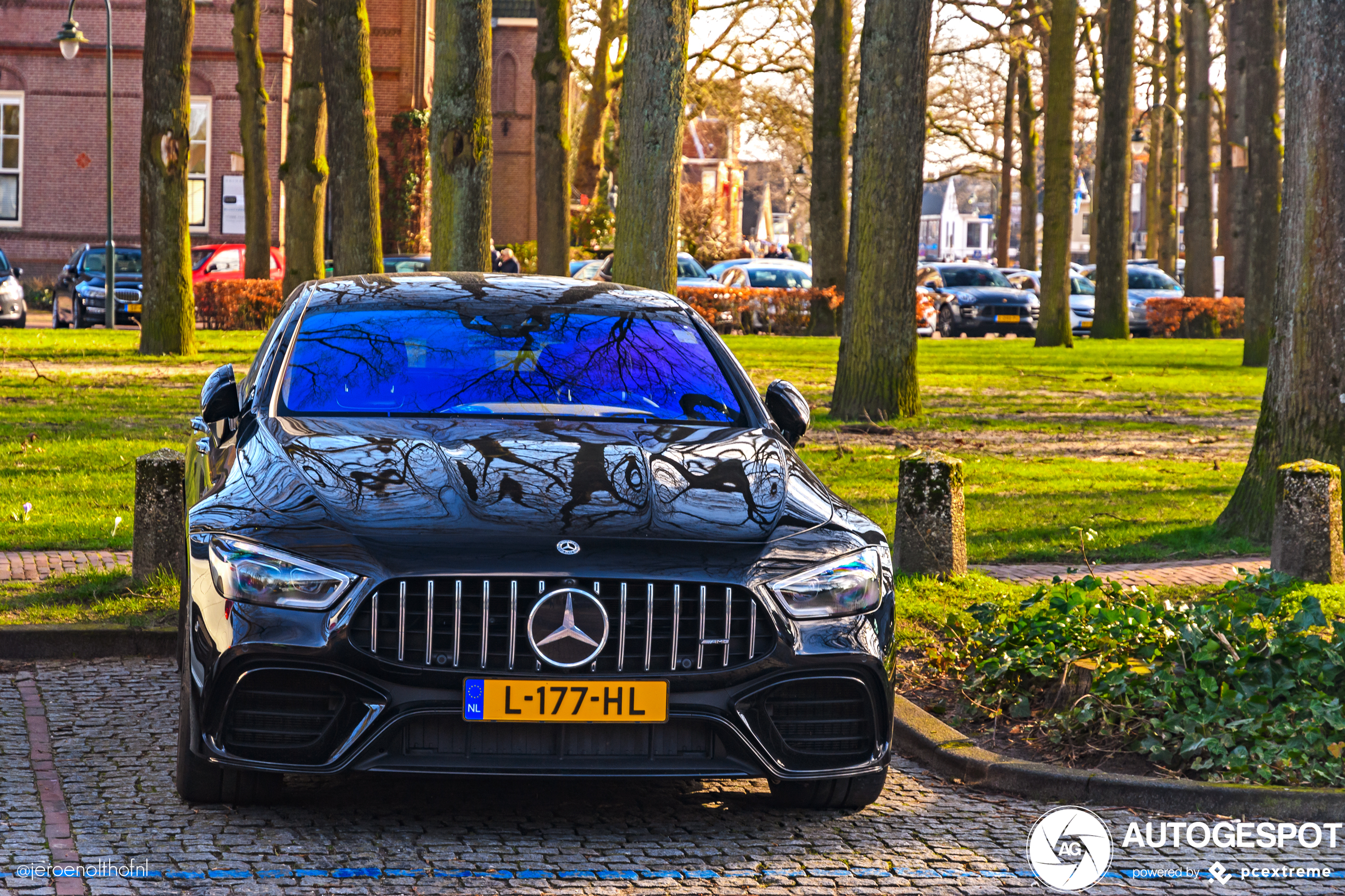 Mercedes-AMG GT 63 S X290