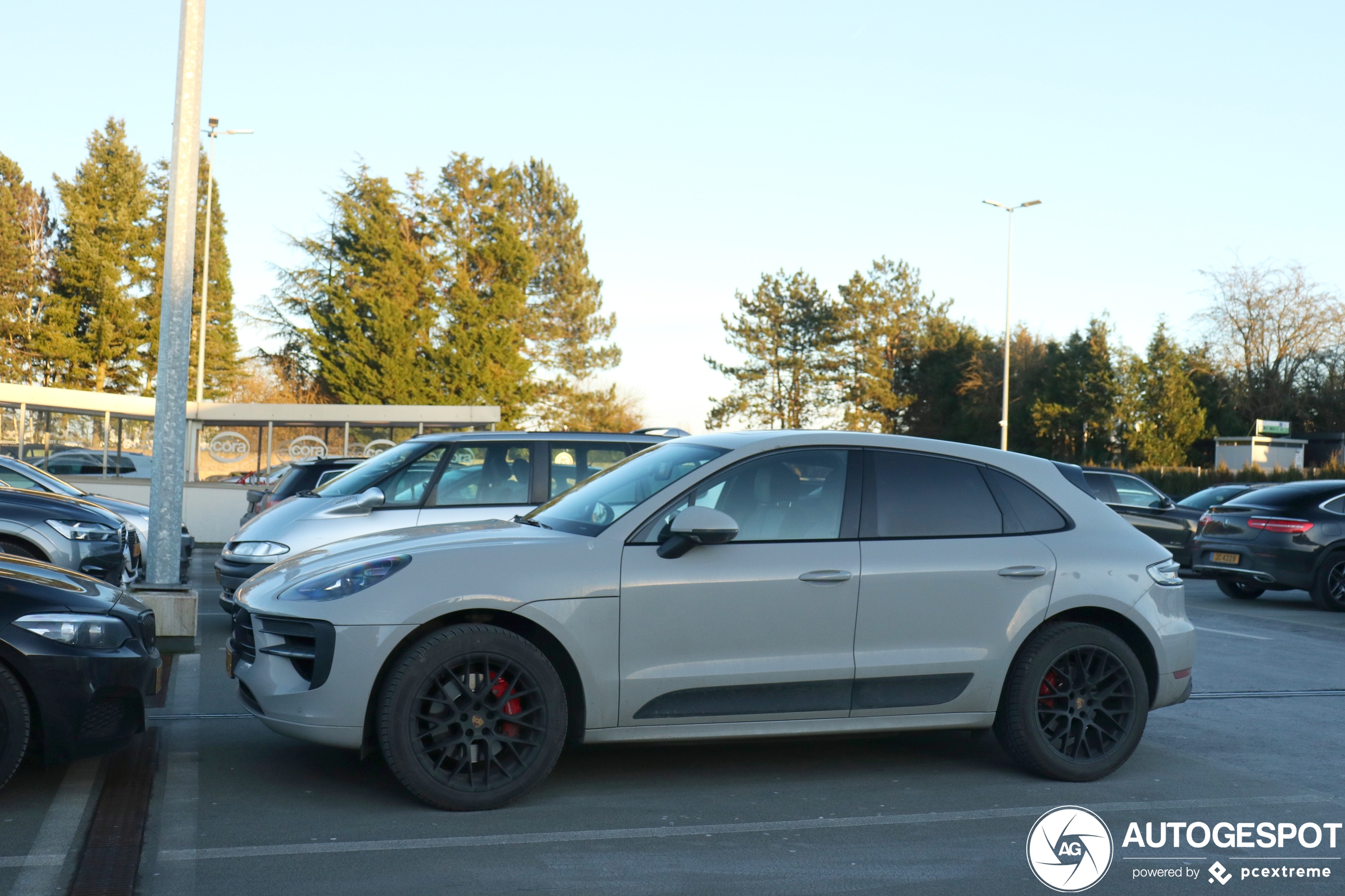 Porsche 95B Macan GTS MkII