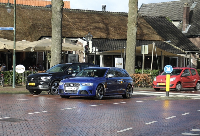 Audi RS4 Avant B8