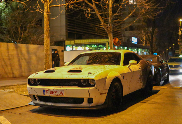 Dodge Challenger SRT Hellcat Widebody