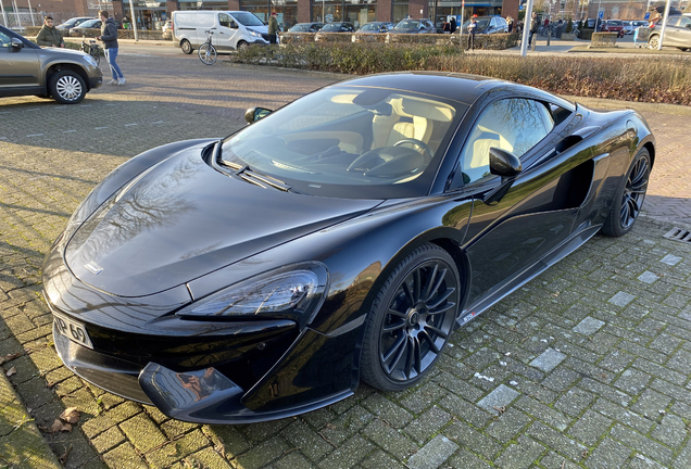 McLaren 570S