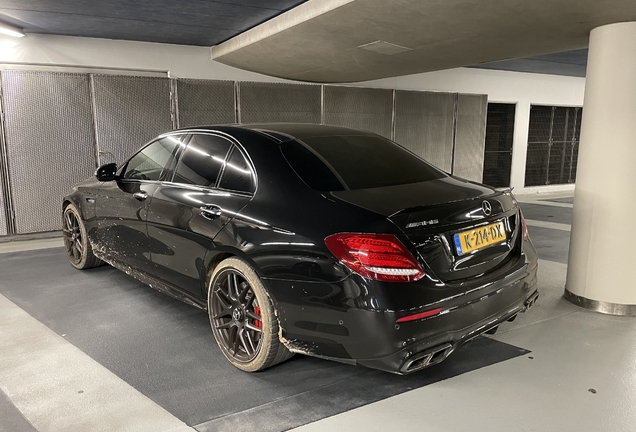 Mercedes-AMG E 63 S W213