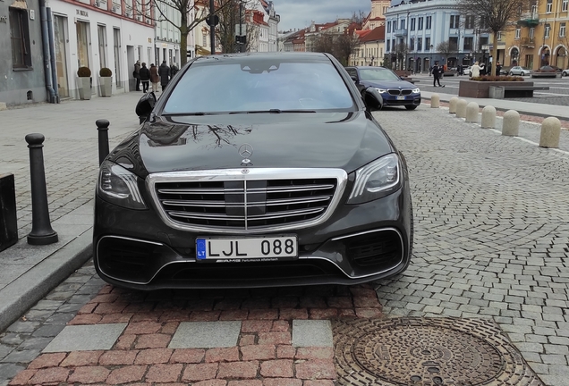 Mercedes-AMG S 63 V222 2017