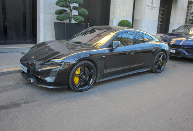 Porsche Taycan Turbo S