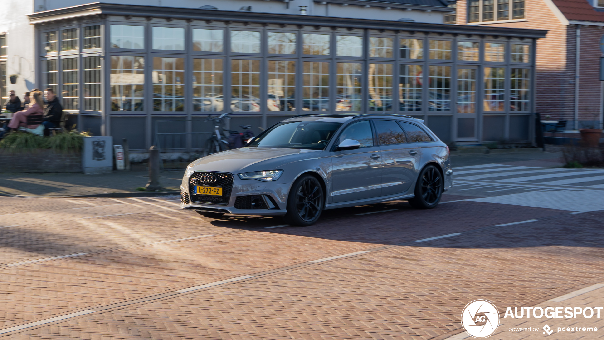 Audi RS6 Avant C7 2015