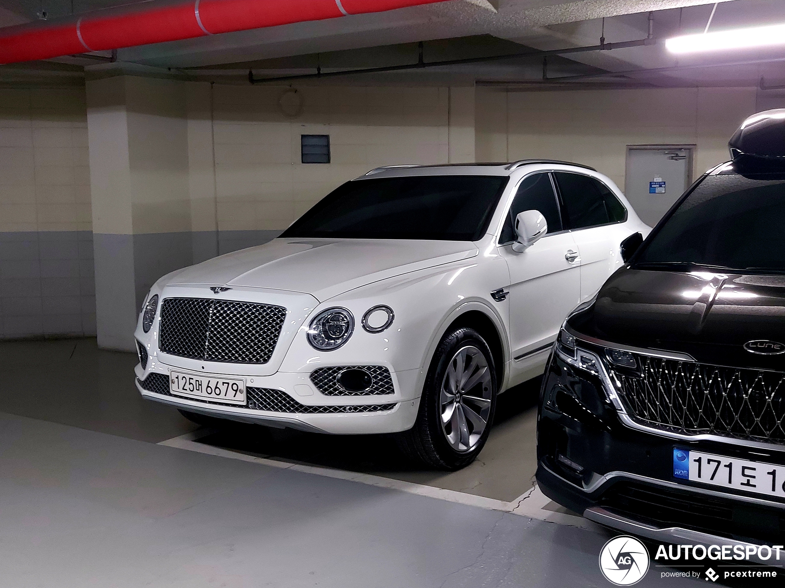 Bentley Bentayga V8