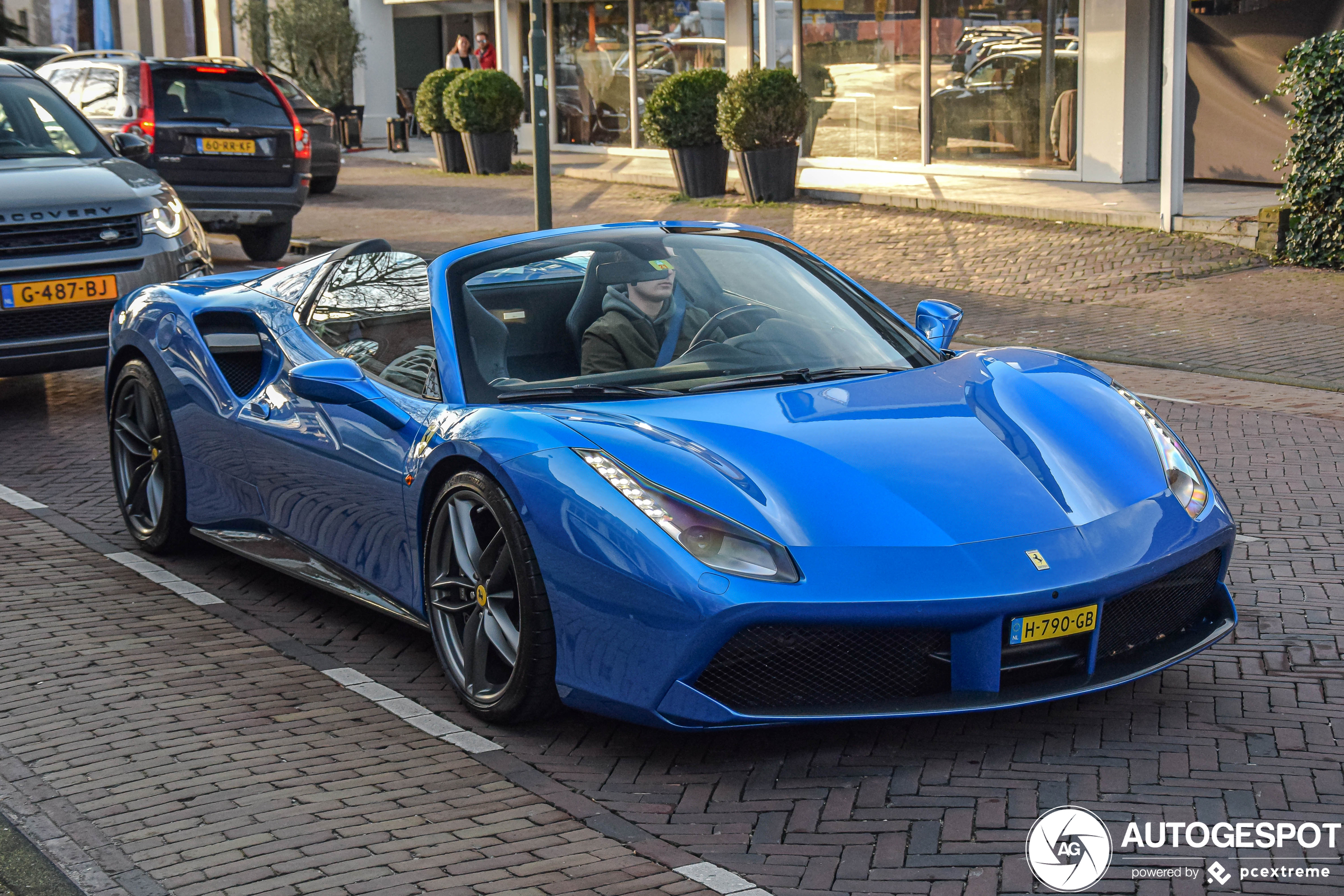 Ferrari 488 Spider