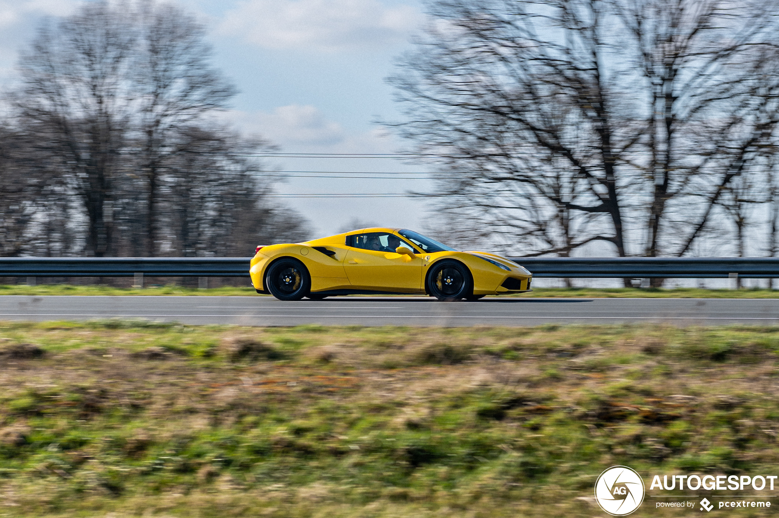 Ferrari 488 Spider