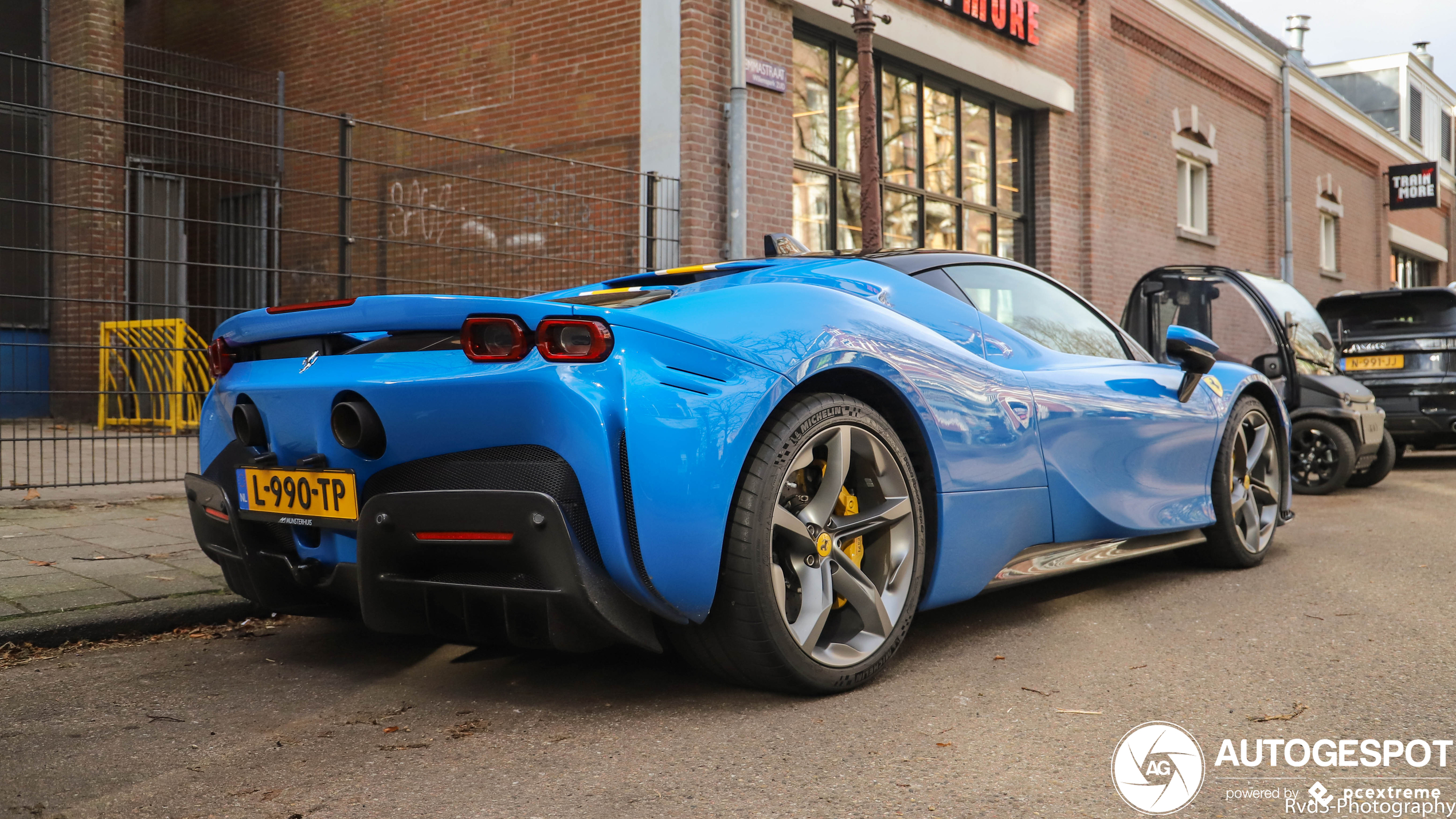 Ferrari SF90 Stradale