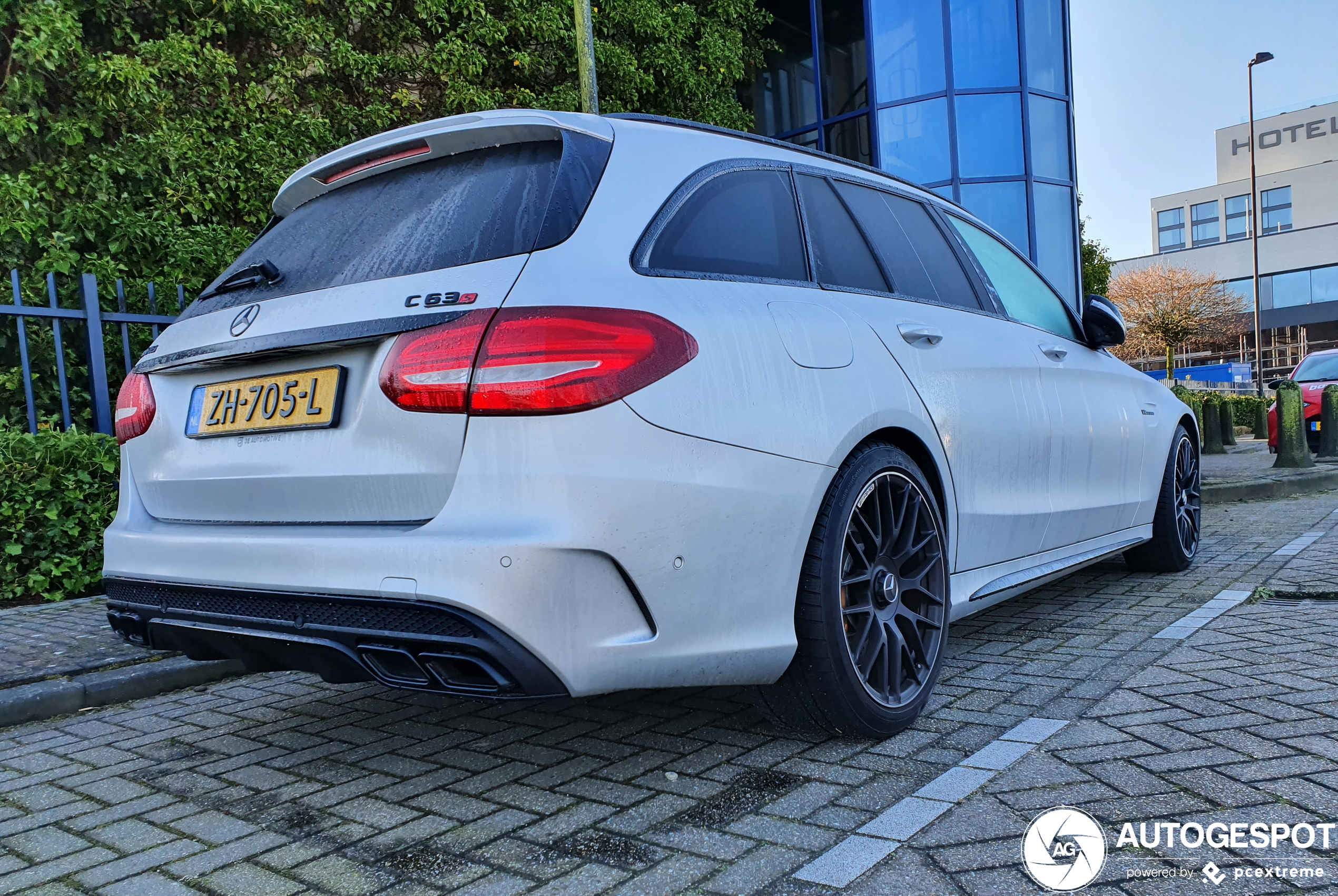 Mercedes-AMG C 63 S Estate S205