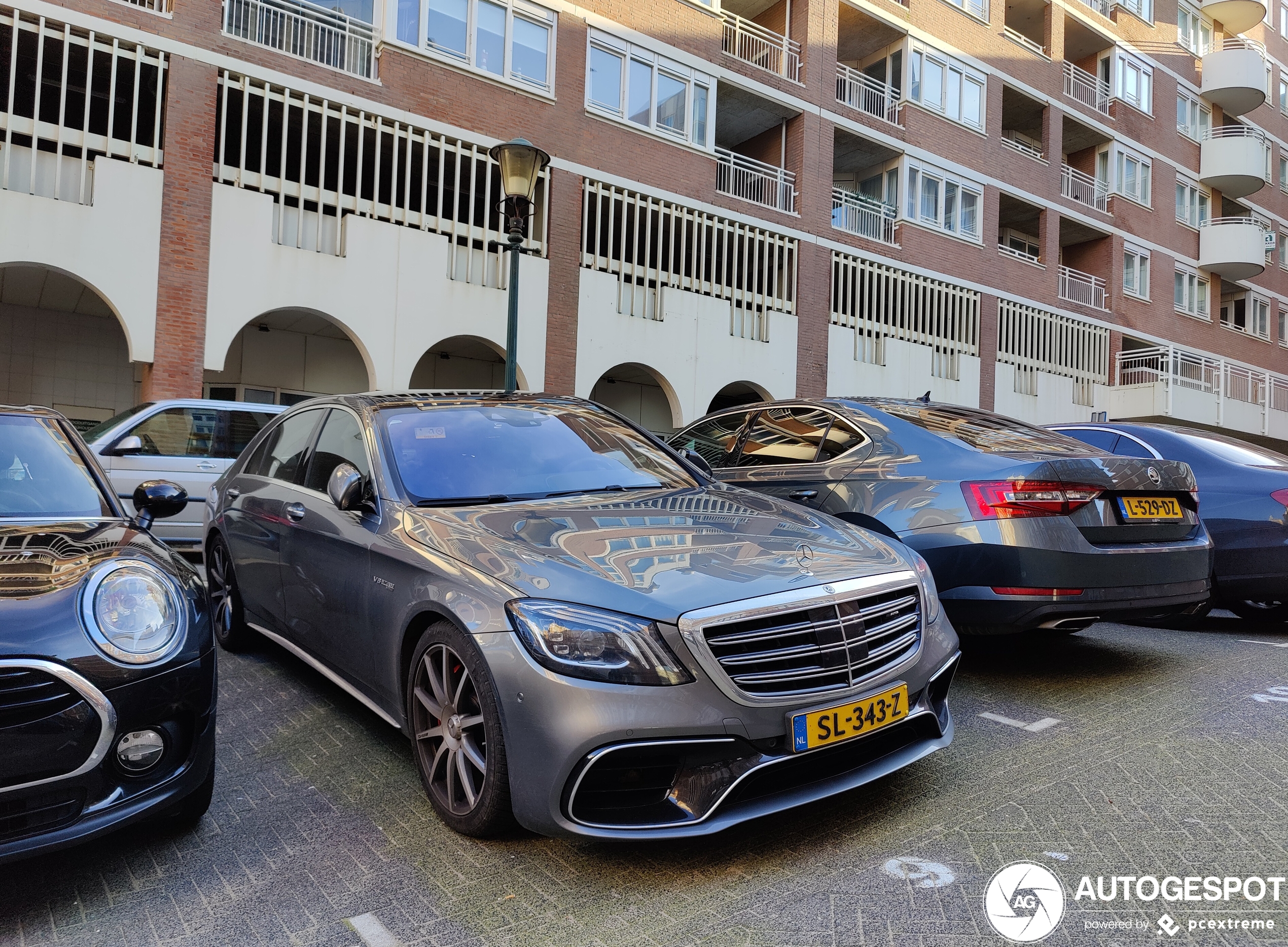 Mercedes-AMG S 63 V222 2017