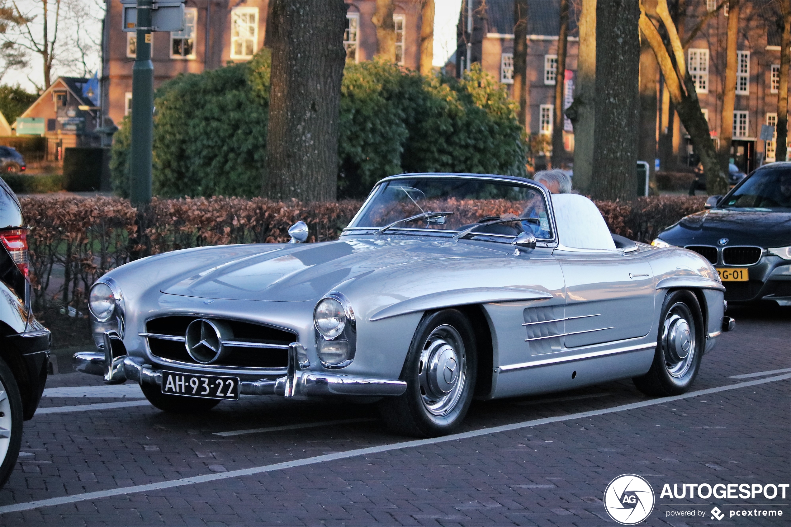 Mercedes-Benz 300SL Roadster