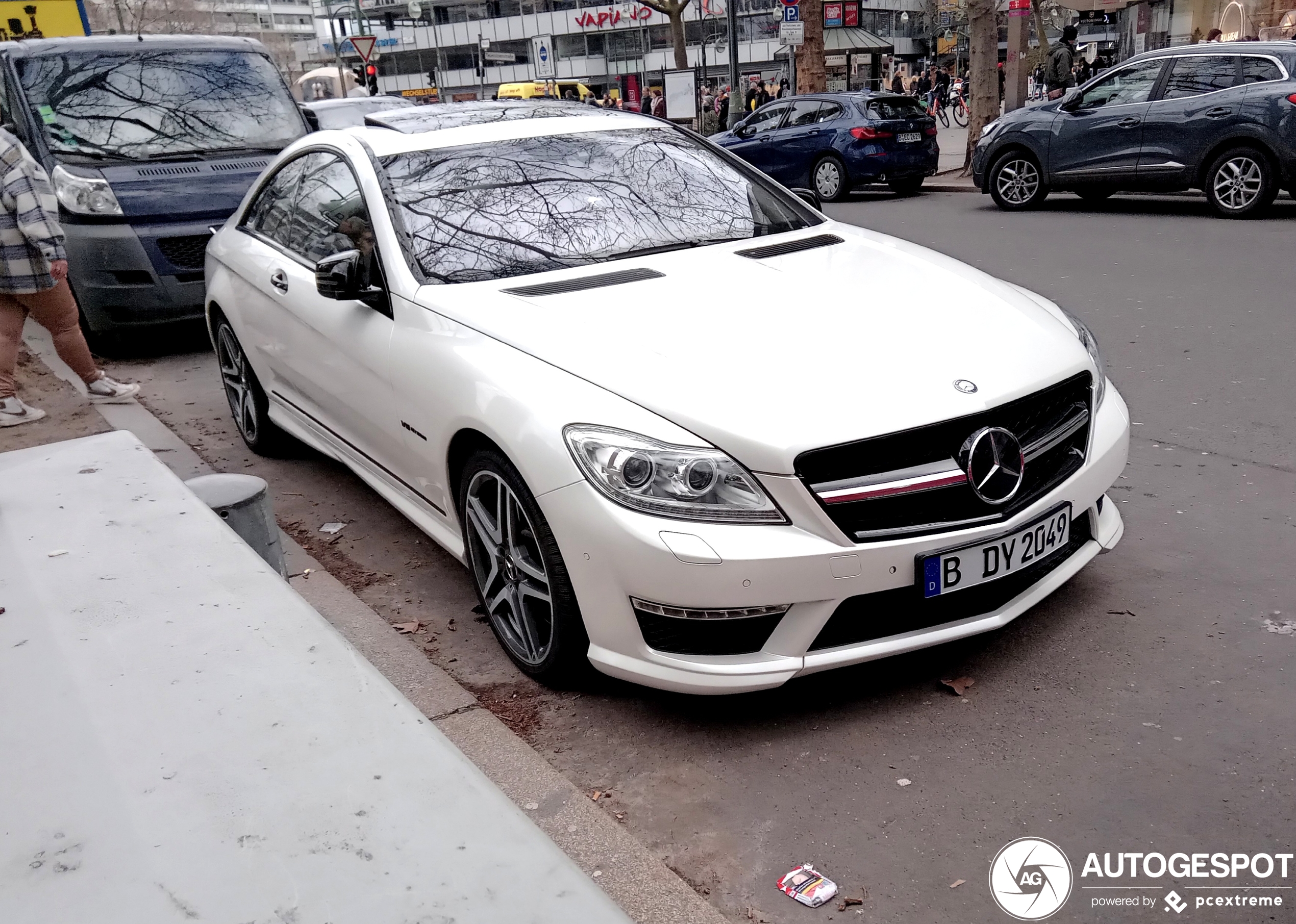 Mercedes-Benz CL 63 AMG C216 2011