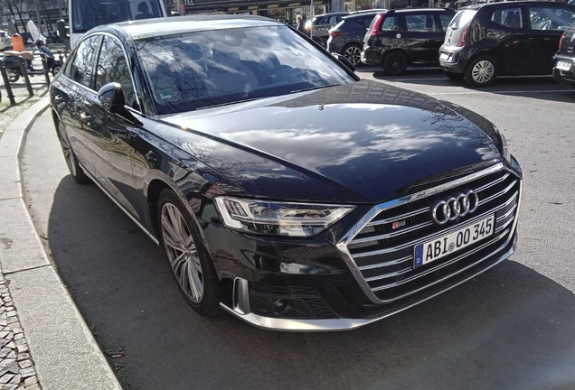 Audi S8 D5