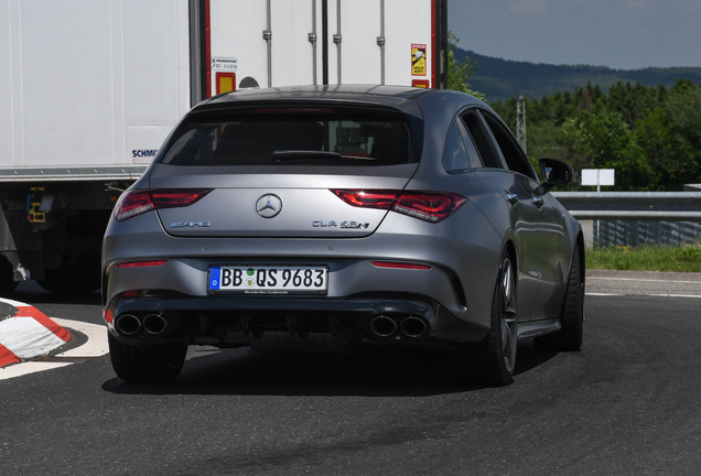 Mercedes-AMG CLA 45 S Shooting Brake X118