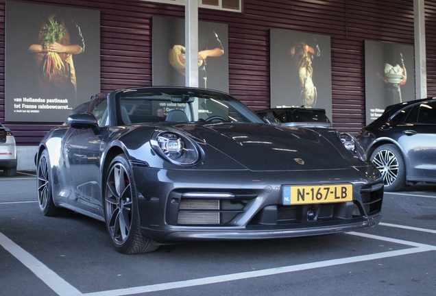 Porsche 992 Carrera S Cabriolet