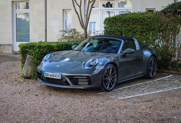 Porsche 992 Targa 4S