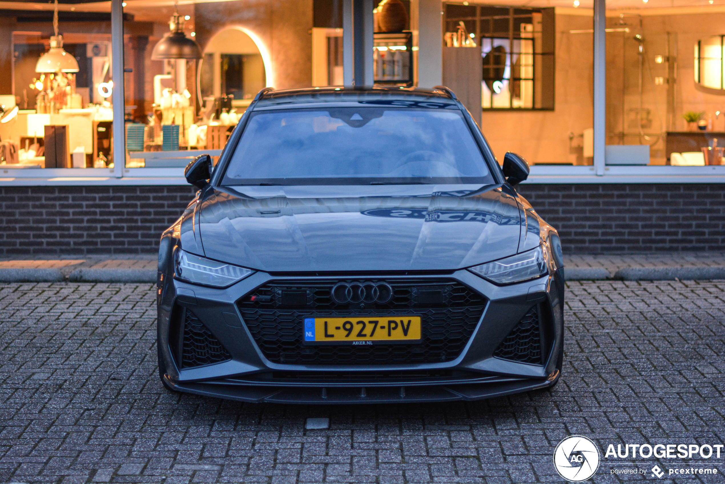 Audi RS6 Avant C8 Urban