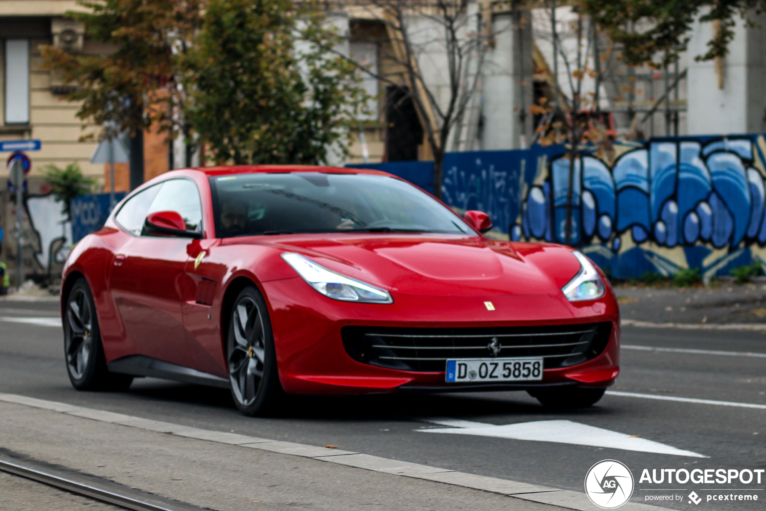 Ferrari GTC4Lusso T