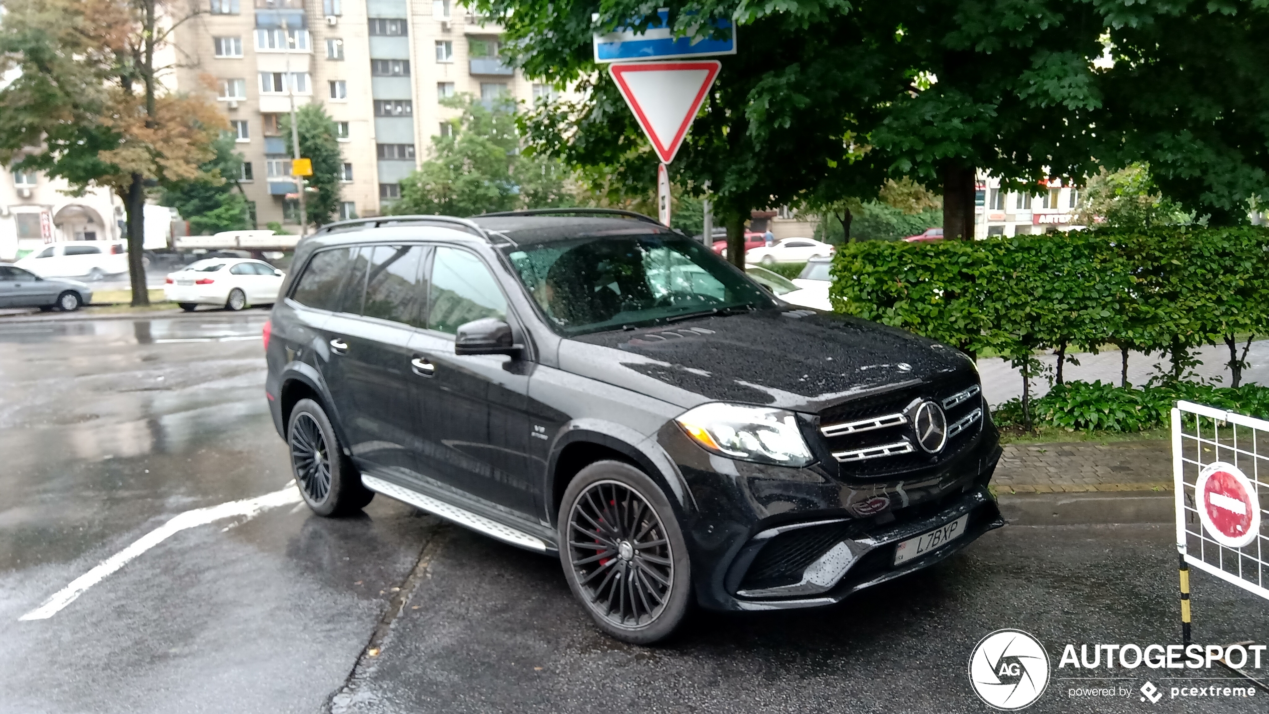 Mercedes-AMG GLS 63 X166