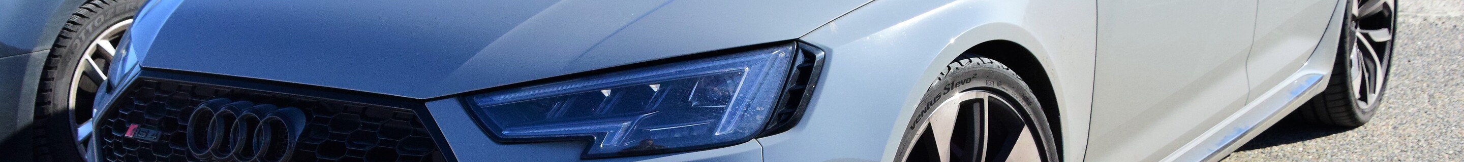 Audi RS4 Avant B9