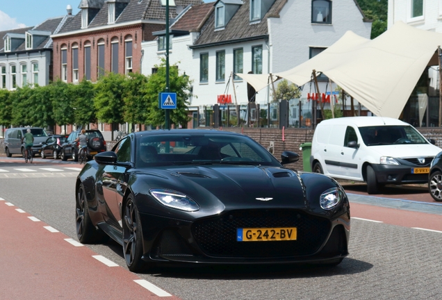 Aston Martin DBS Superleggera