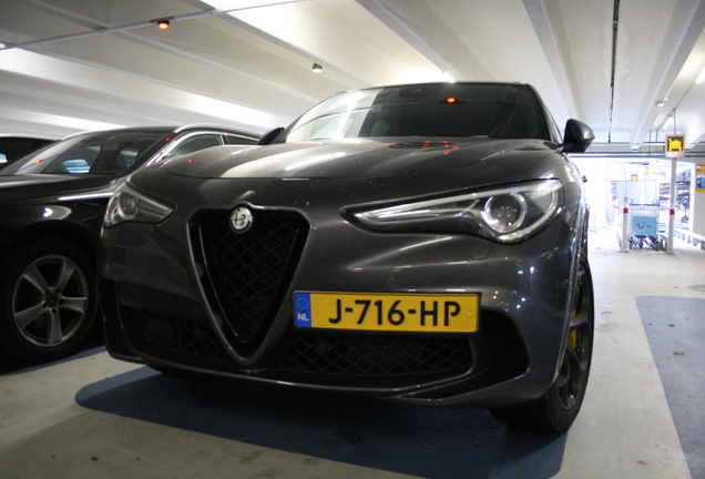 Alfa Romeo Stelvio Quadrifoglio