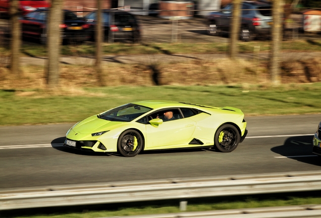 Lamborghini Huracán LP640-4 EVO