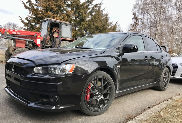 Mitsubishi Lancer Evolution X MR