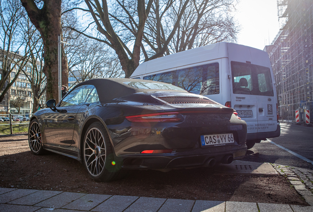 Porsche 991 Carrera 4 GTS Cabriolet MkII