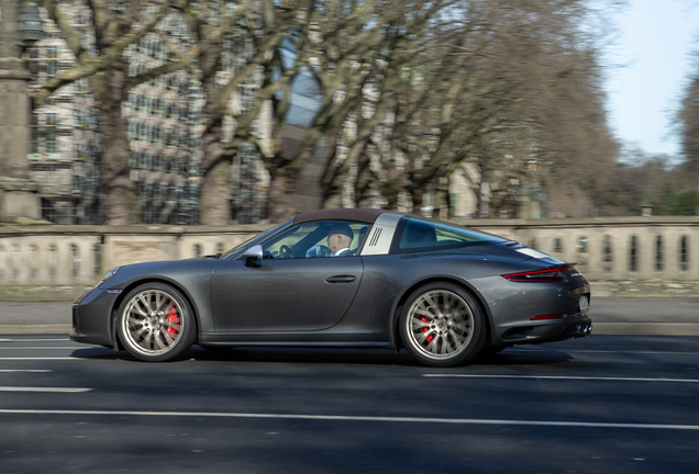 Porsche 991 Targa 4 GTS MkII Exclusive Manufaktur Edition