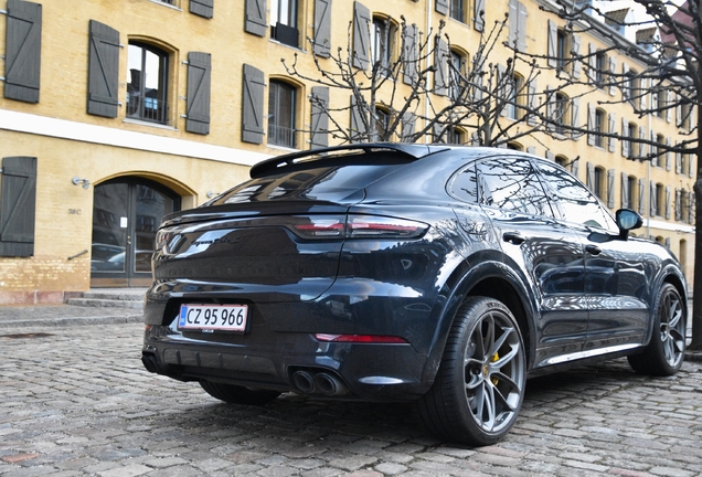 Porsche Cayenne Coupé Turbo S E-Hybrid