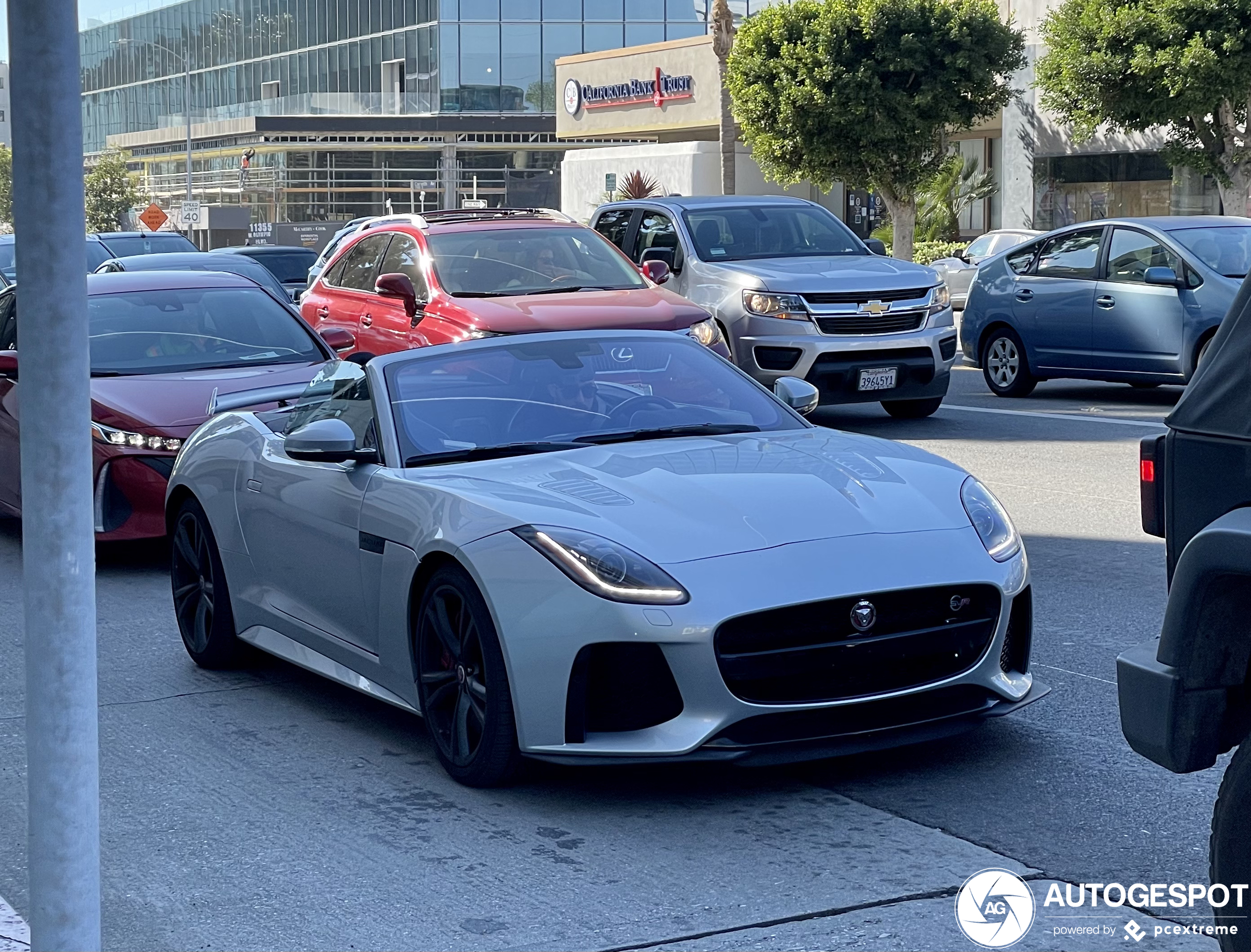 Jaguar F-TYPE SVR Convertible