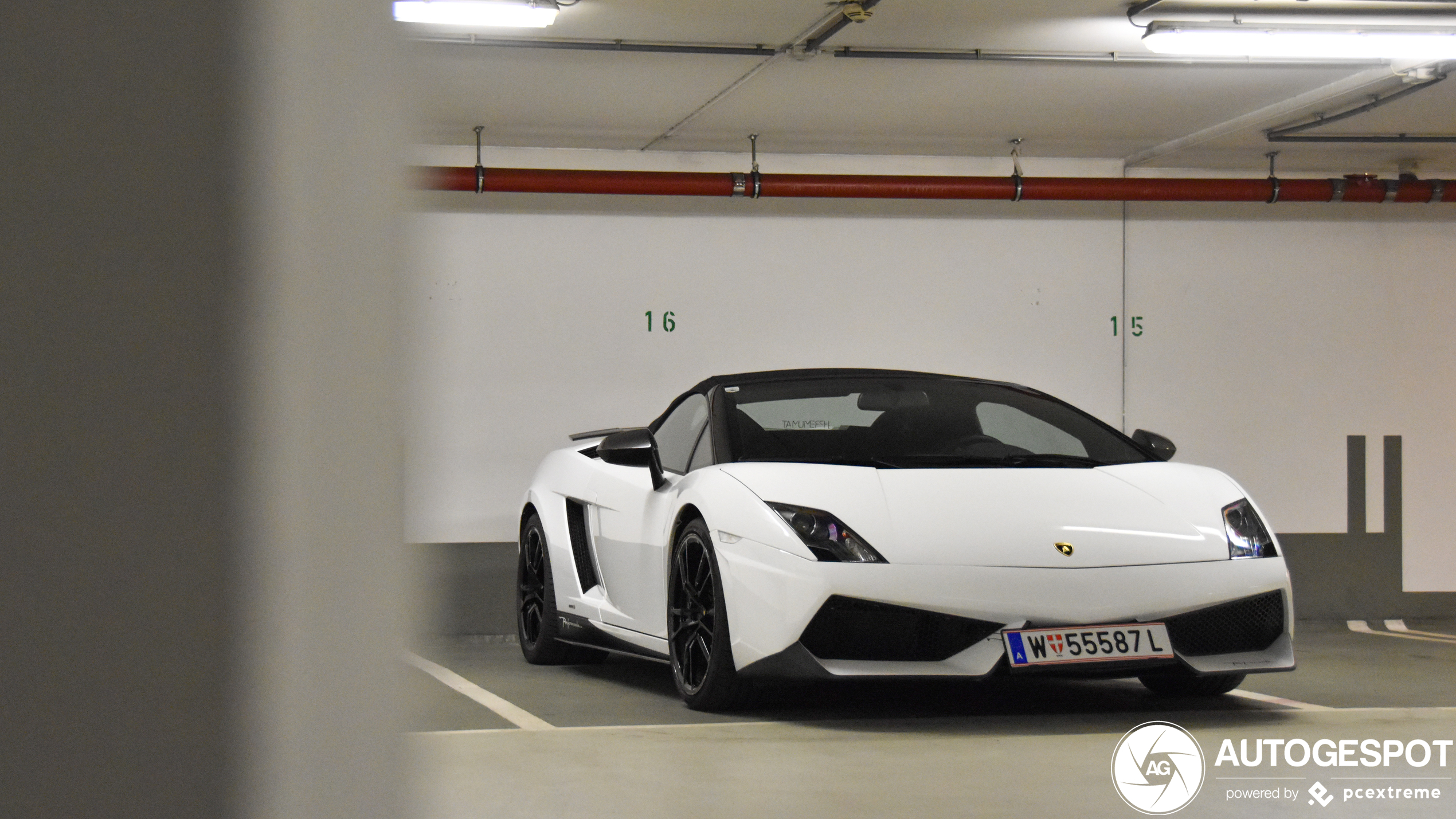 Lamborghini Gallardo LP570-4 Spyder Performante