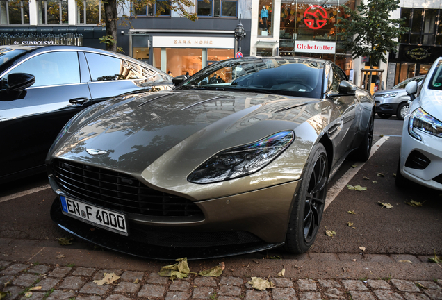 Aston Martin DB11