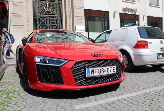 Audi R8 V10 Plus 2015