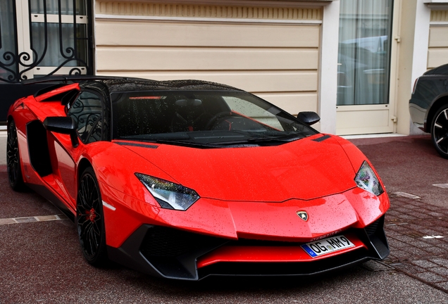 Lamborghini Aventador LP750-4 SuperVeloce Roadster