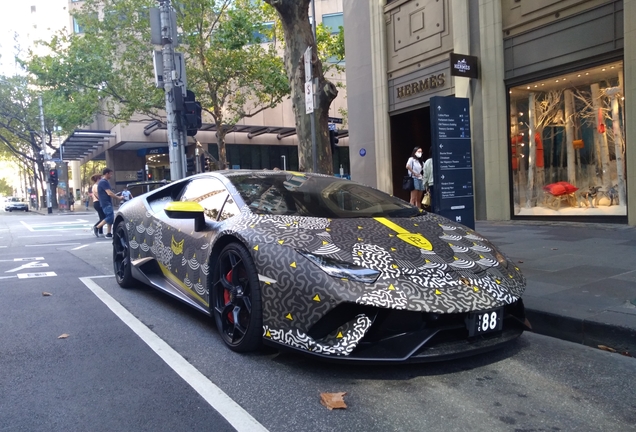 Lamborghini Huracán LP640-4 Performante