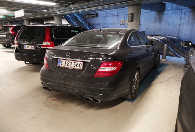 Mercedes-Benz C 63 AMG Coupé