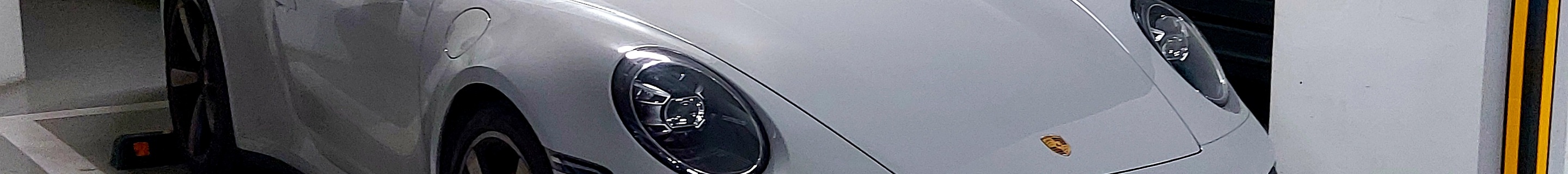 Porsche 992 Carrera 4S Cabriolet MkI