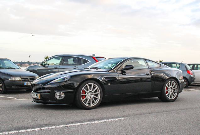 Aston Martin Vanquish S