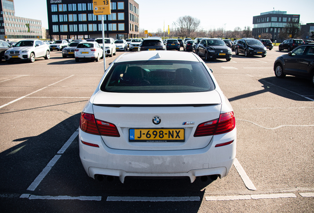 BMW M5 F10 2014 Performance Edition