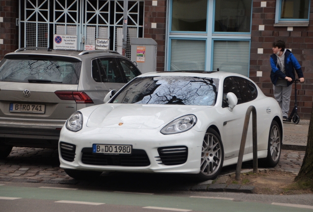 Porsche 970 Panamera GTS MkII