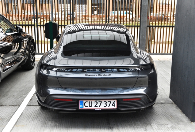 Porsche Taycan Turbo S