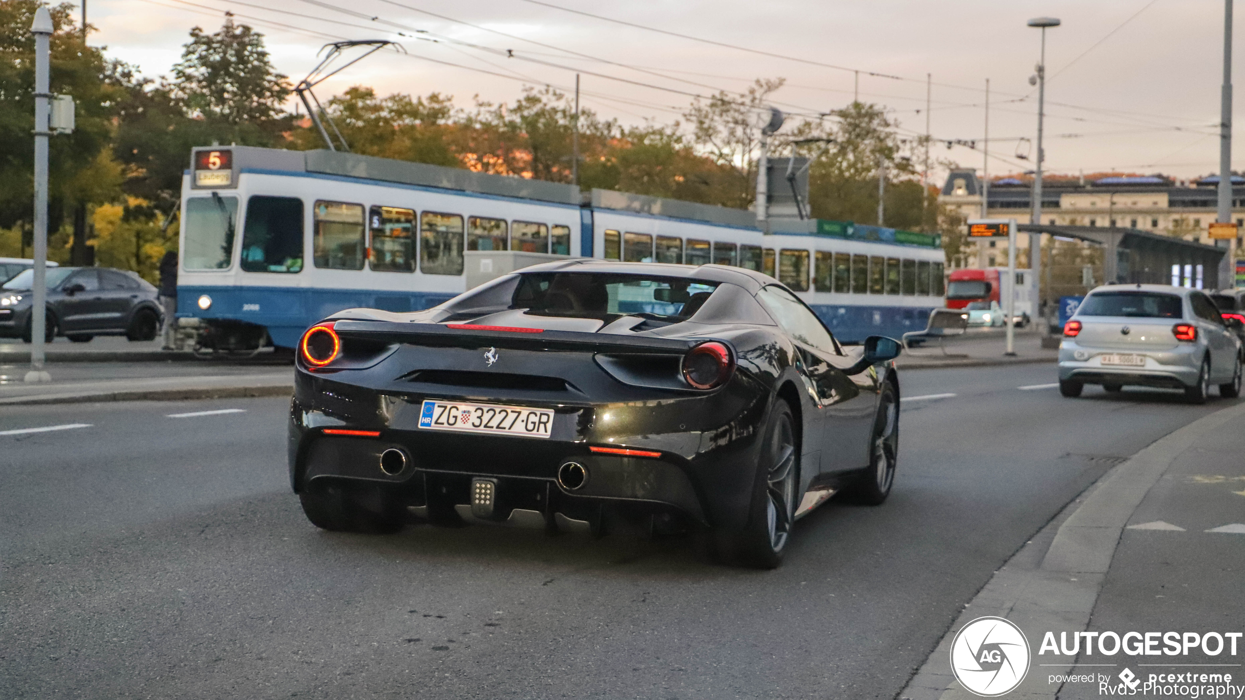 Ferrari 488 Spider