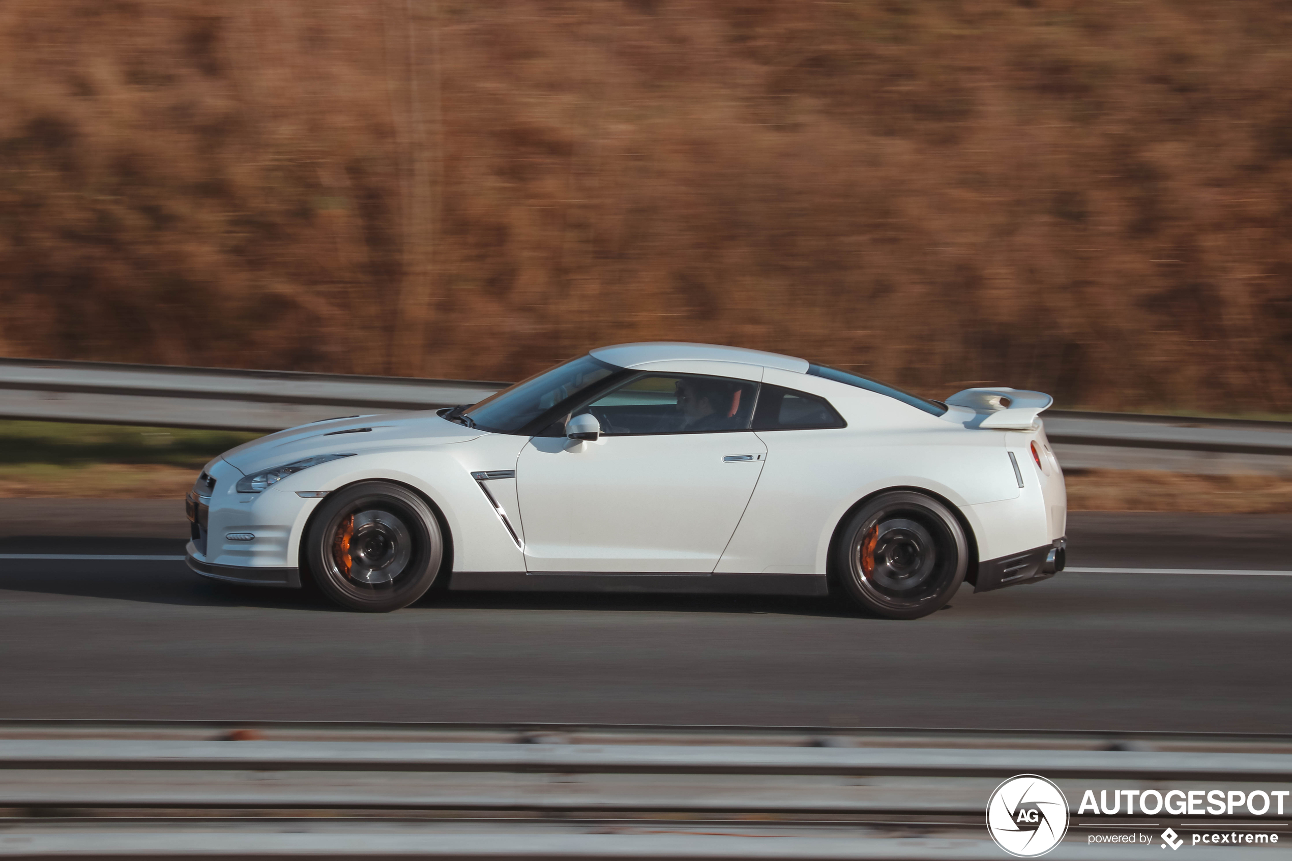 Nissan GT-R 2011