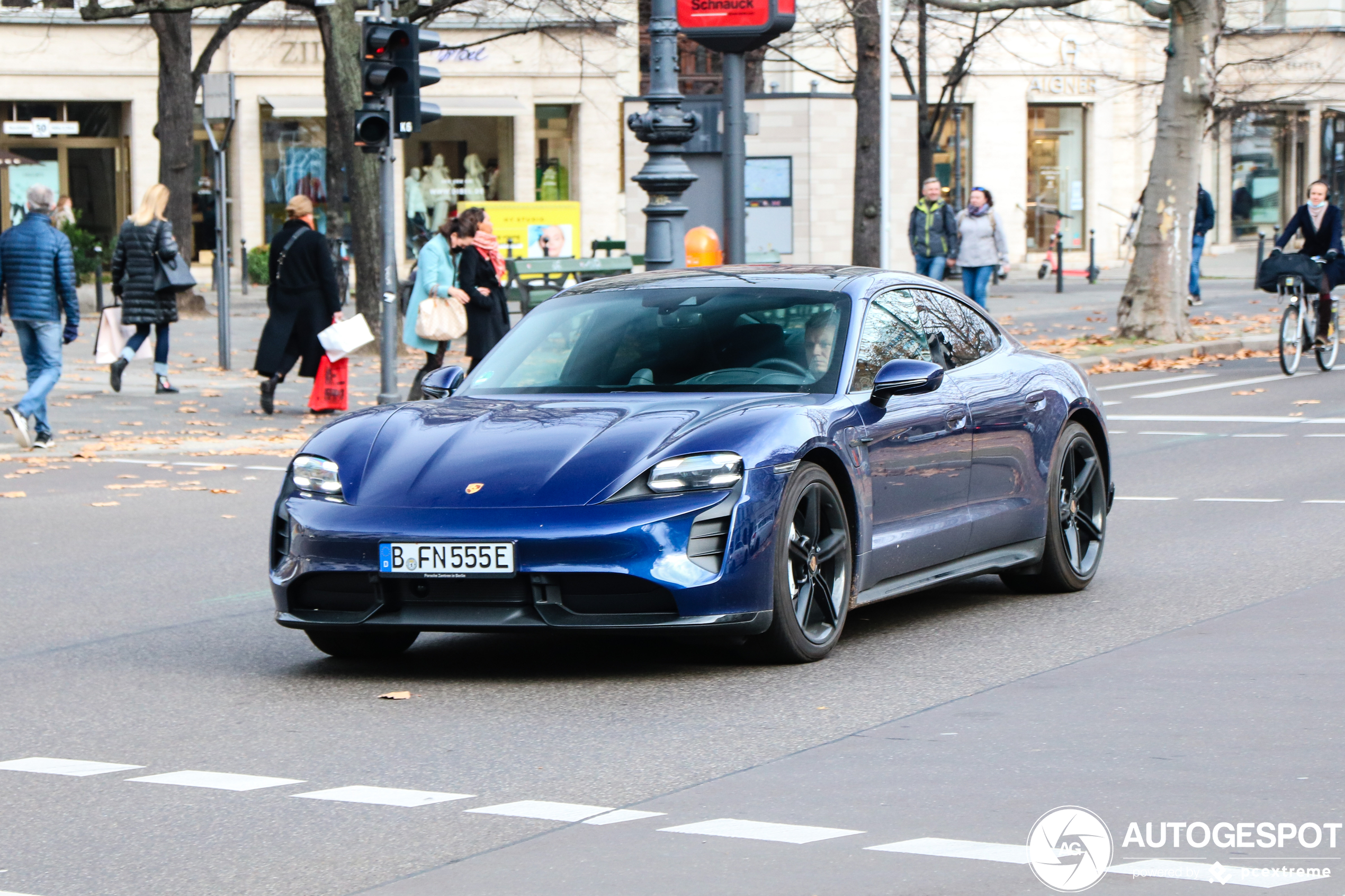 Porsche Taycan Turbo