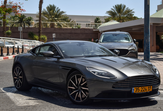 Aston Martin DB11